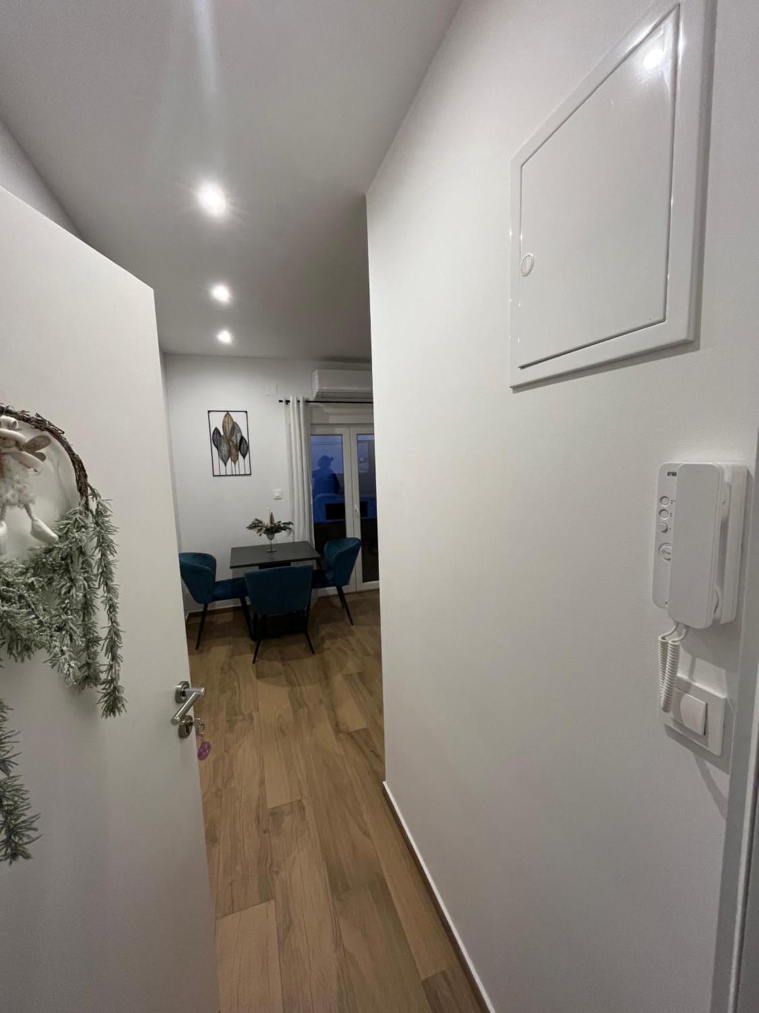 Marina Appartement Sesvete Buitenkant foto